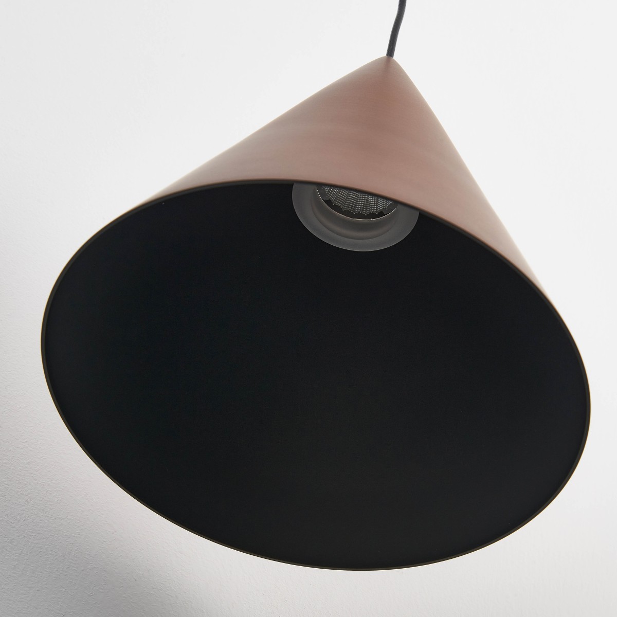 9450 Подвесной светильник MANTRA CONO