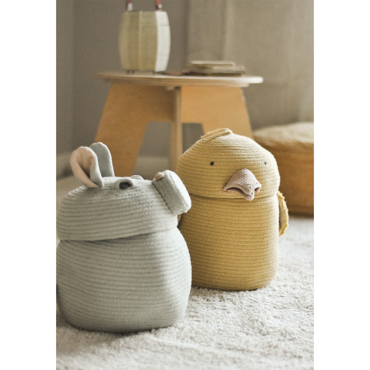 Корзина Курочка Чарли 25*30