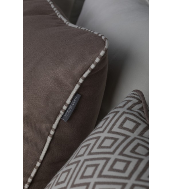 Дебора (Debora) комплект саше, 3 подушки, покрывало TEXTILE, FRATELLI BARRI