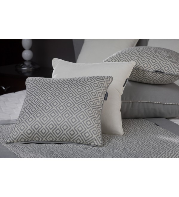 Кияра (Chiara) комплект покрывало с саше и 6 подушками TEXTILE, FRATELLI BARRI