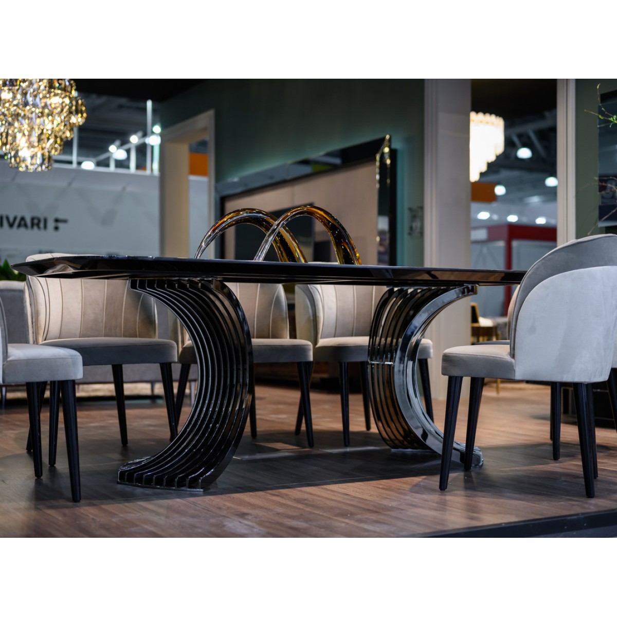 Обеденный стол Vivienne TIMELESS SALE, FRATELLI BARRI