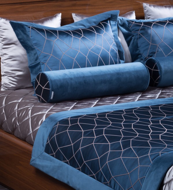 Подушка  TEXTILE, FRATELLI BARRI