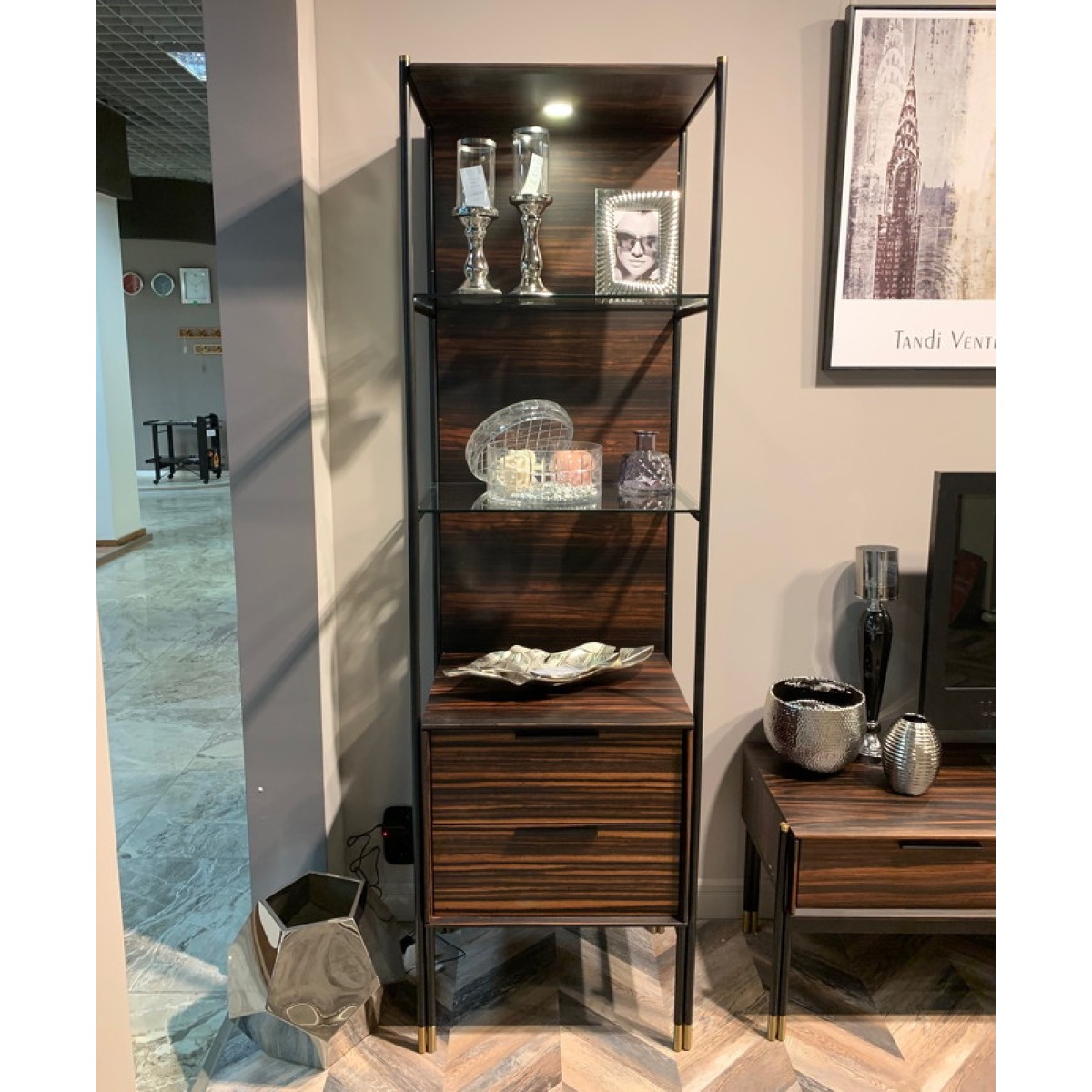 Витрина BENISSA, MOD INTERIORS (чёрный)