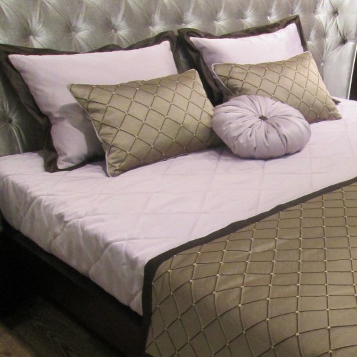 Виолет (Violet) Комплект покрывало, плед, 5 подушек TEXTILE, FRATELLI BARRI