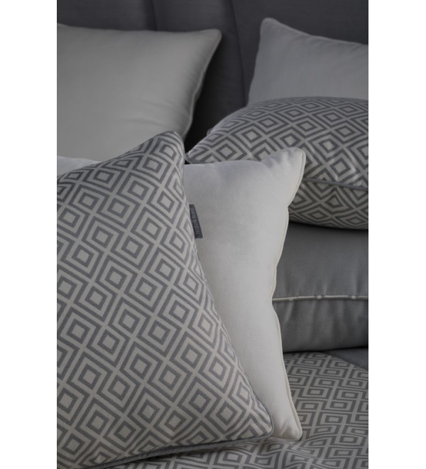 Подушка Chiara TEXTILE, FRATELLI BARRI