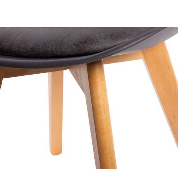 Стул Eames Bon чёрный