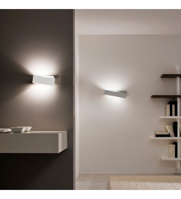 Настенный светильник Artemide Melete 1634010A