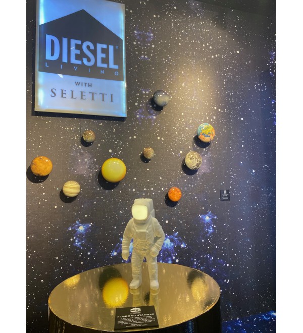Настольная лампа Seletti Diesel Living with Seletti Flashing Starman