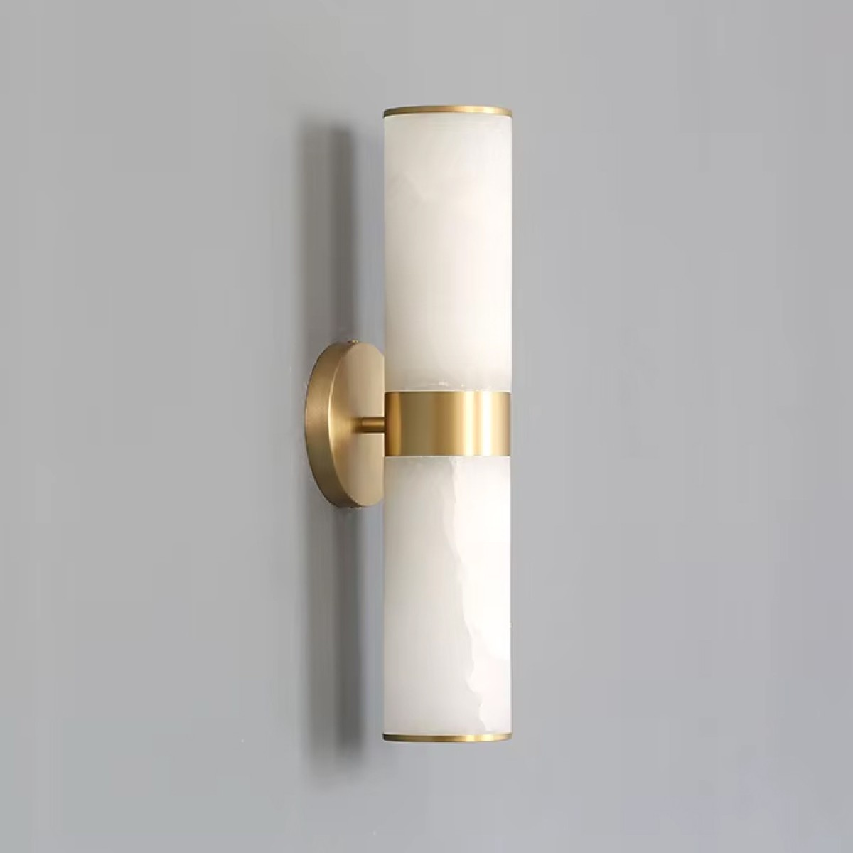 Настенный светильник Delight Collection 6483W/B brass/white
