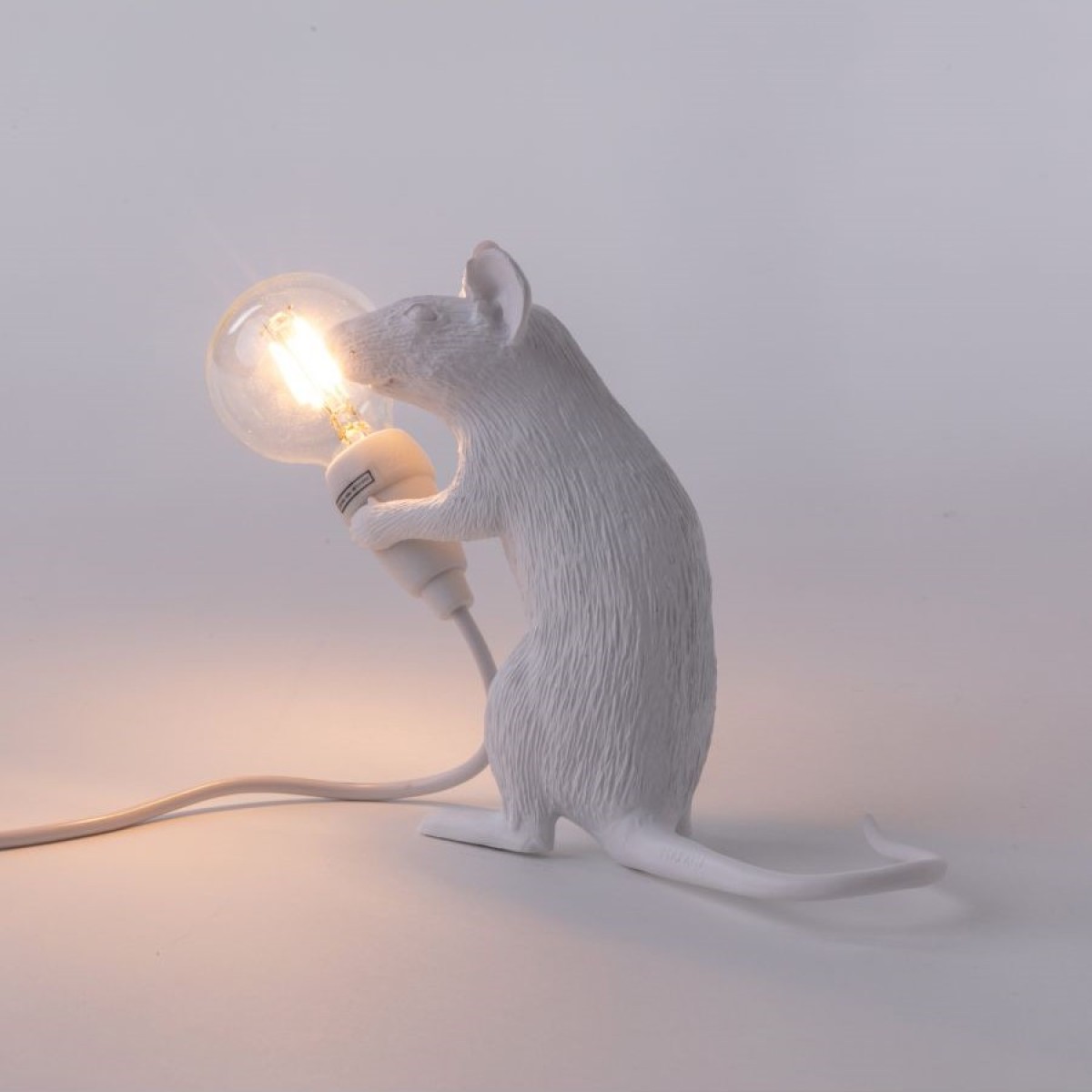 Настольная лампа Seletti Mouse Lamp Sitting USB