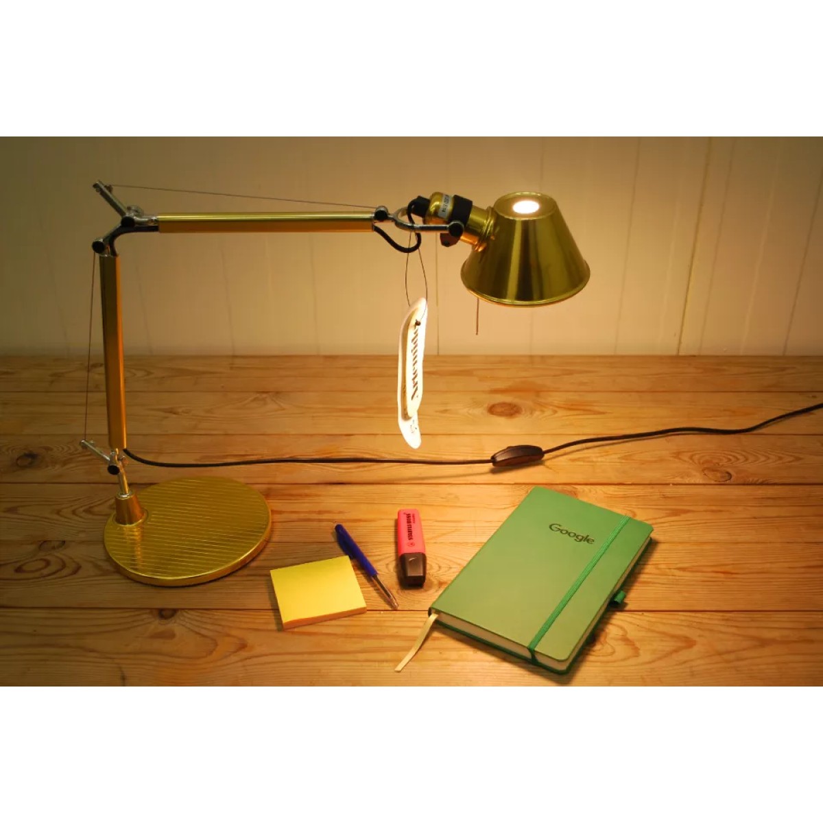 Настольная лампа Artemide Tolomeo Micro Gold