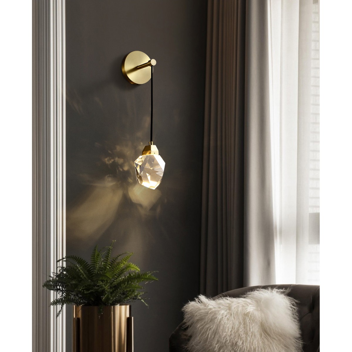 Настенный светильник Delight Collection Crystal rock II 9701W brass/clear