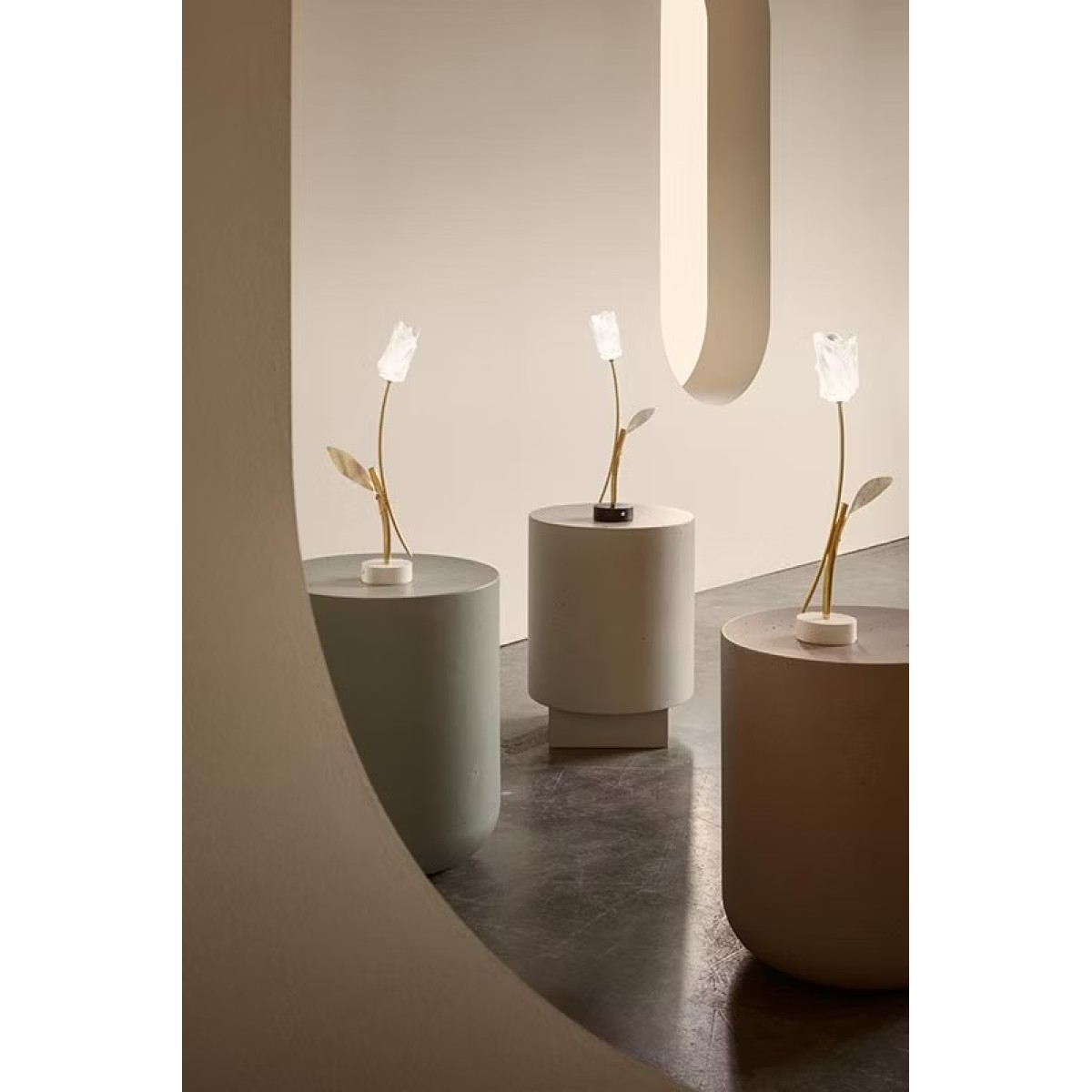 Настольная лампа Slamp Tulip Battery white