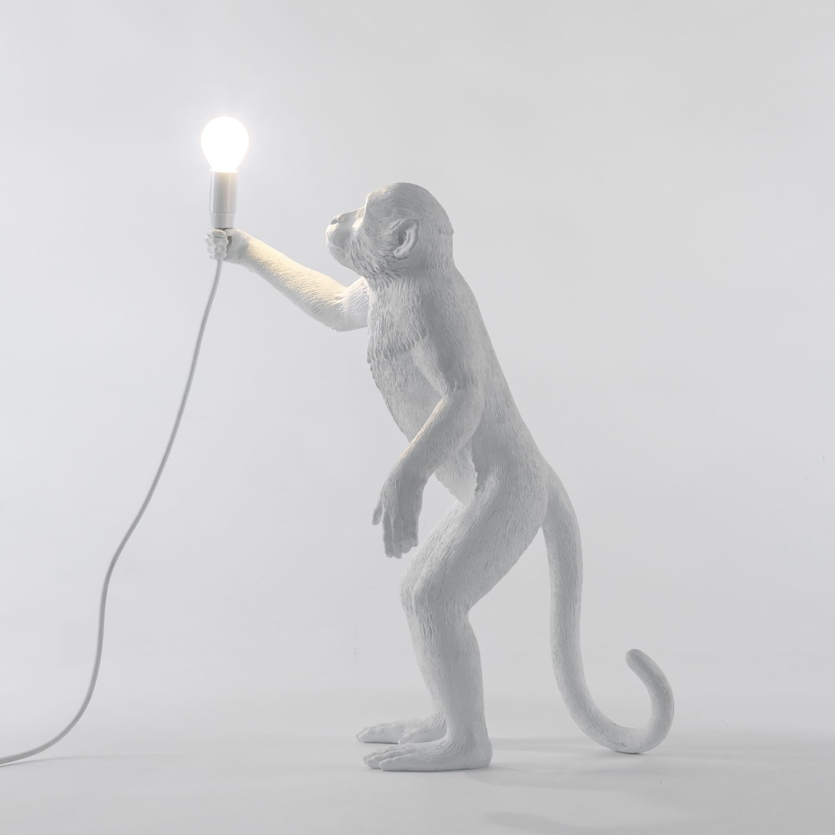 Настольная лампа Seletti Monkey Lamp Outdoor Standing