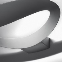 Настенный светильник Artemide Mesmeri 0916040A