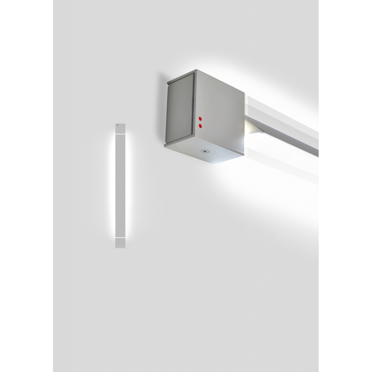 Настенный светильник Fabbian Pivot F39 Light grey 3000 (светло-серый, серый)