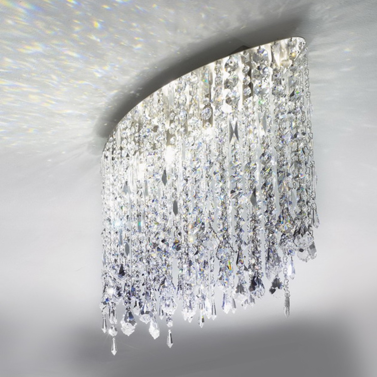 Потолочный светильник Illuminati Contemporary Crystal ALD1108-D8810