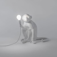 Настольная лампа Seletti Monkey Lamp Outdoor Sitting