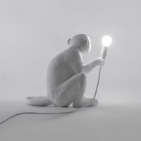 Настольная лампа Seletti Monkey Lamp Outdoor Sitting