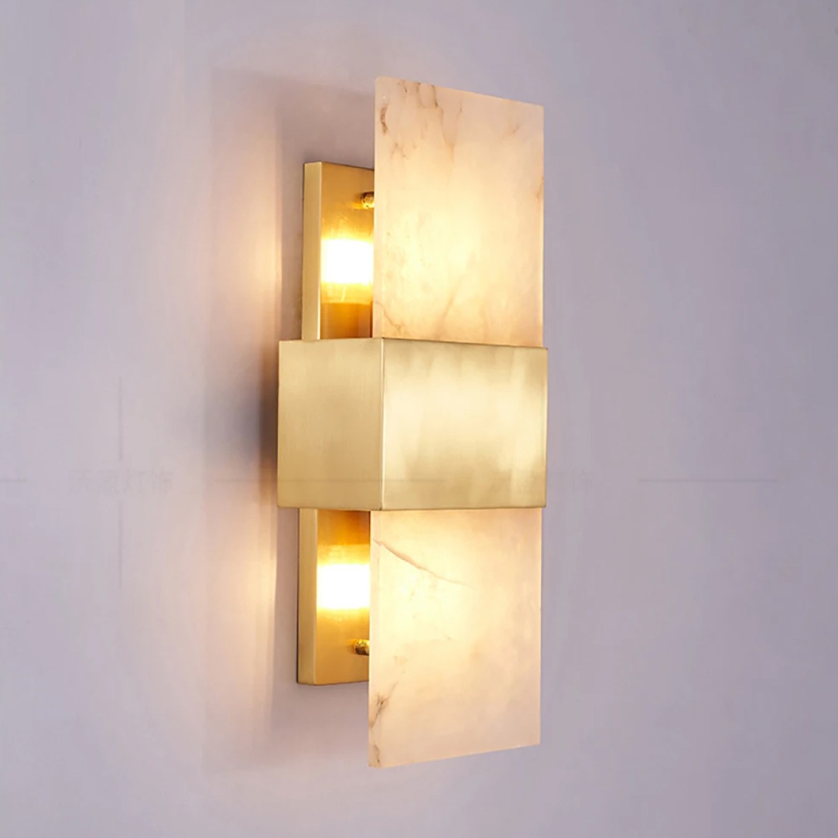 Настенный светильник Delight Collection MT1000-C brass