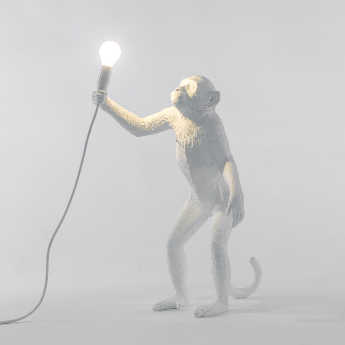 Настольная лампа Seletti Monkey Lamp Outdoor Standing
