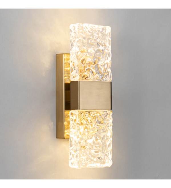Настенный светильник Delight Collection 88068W gold/clear