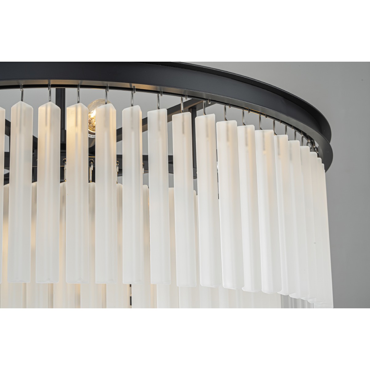 Люстра Delight Collection Odeon 10A black/frost