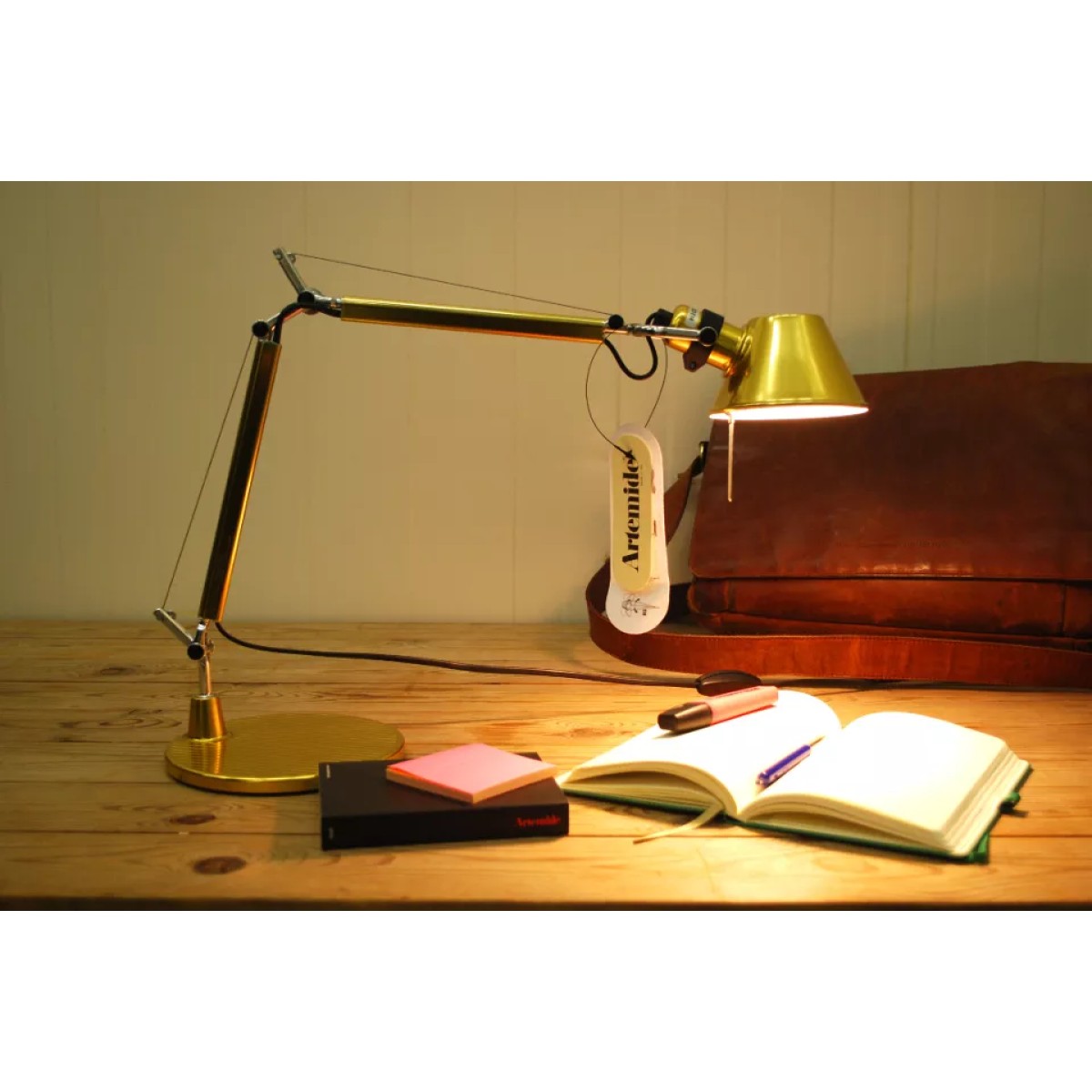 Настольная лампа Artemide Tolomeo Micro Gold