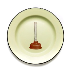 Тарелка Seletti Toiletpaper Enamel Plunger