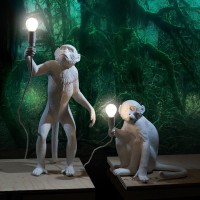 Настольная лампа Seletti Monkey Lamp Outdoor Sitting