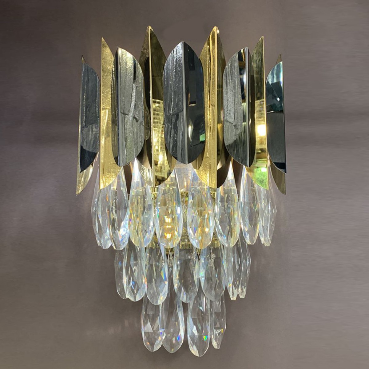 Настенный светильник Delight Collection Jadorel A3 gold/black