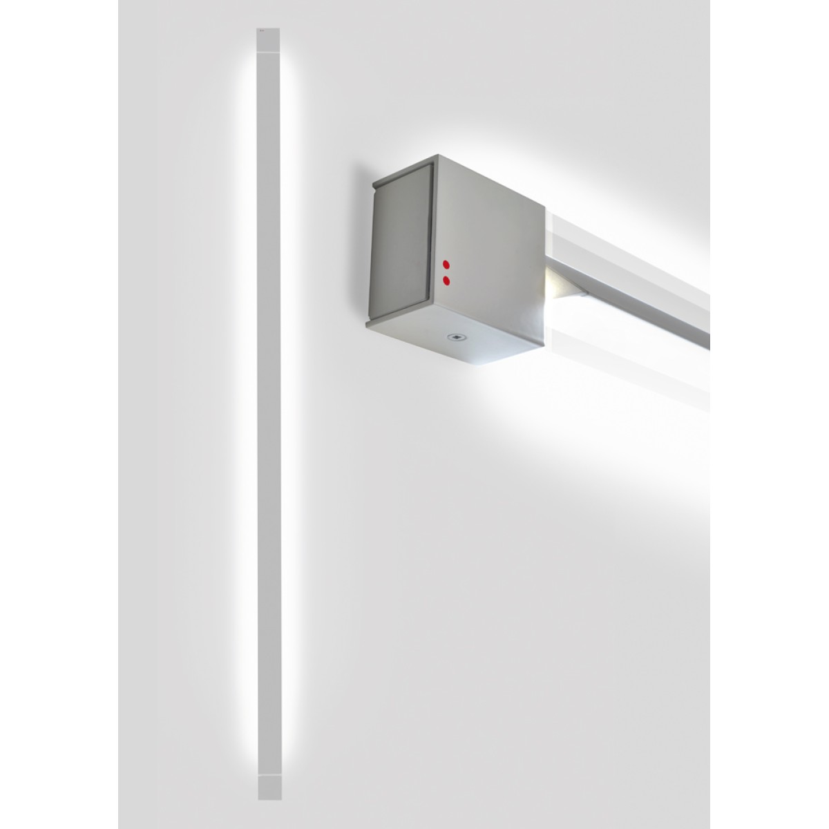 Настенный светильник Fabbian Pivot F39 Light grey 3000 (светло-серый, серый, арт. F39G2575)