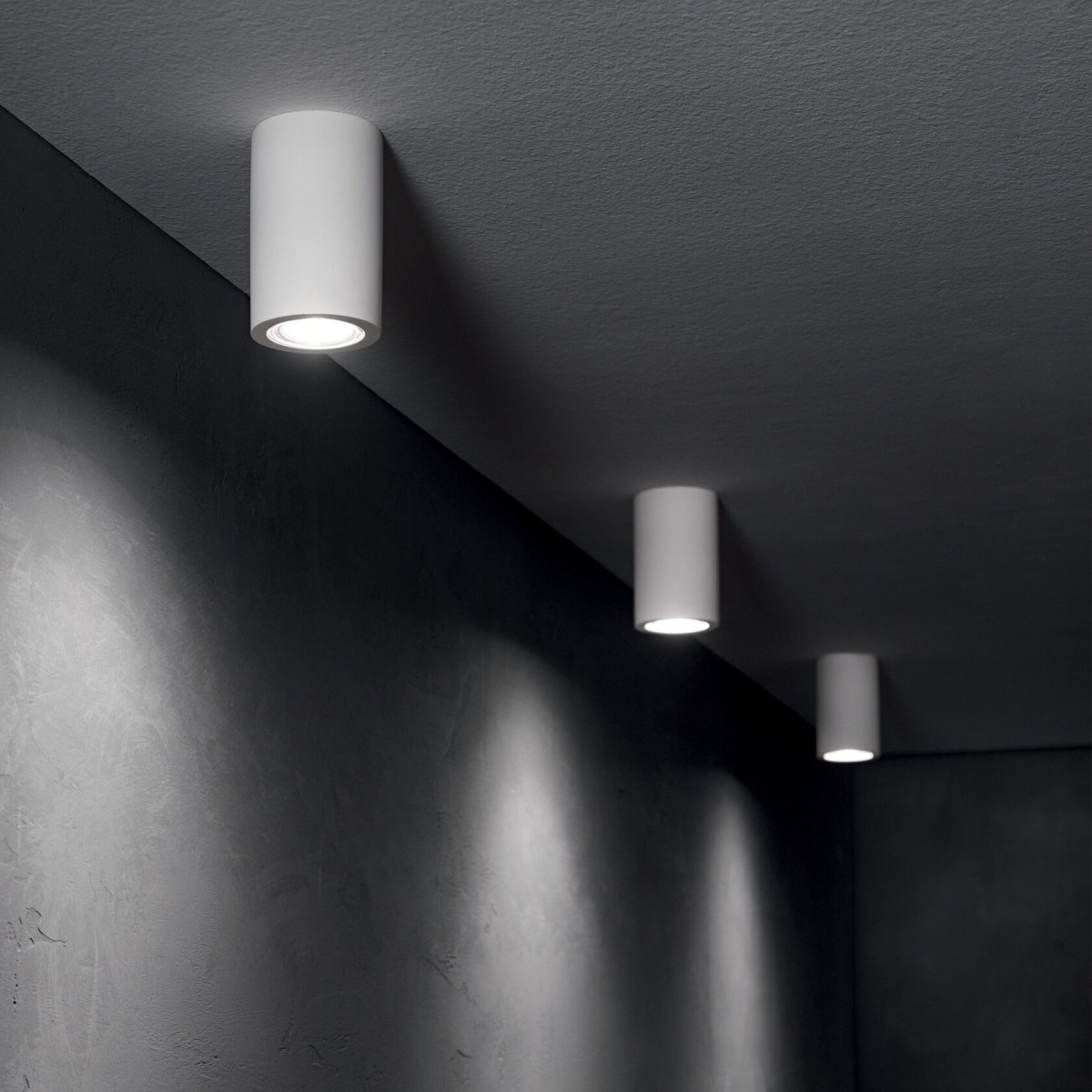 Светильник потолочный Ideal Lux Look PL01 Round D7.0 H075 Gesso Белый Гипс GU10 355757