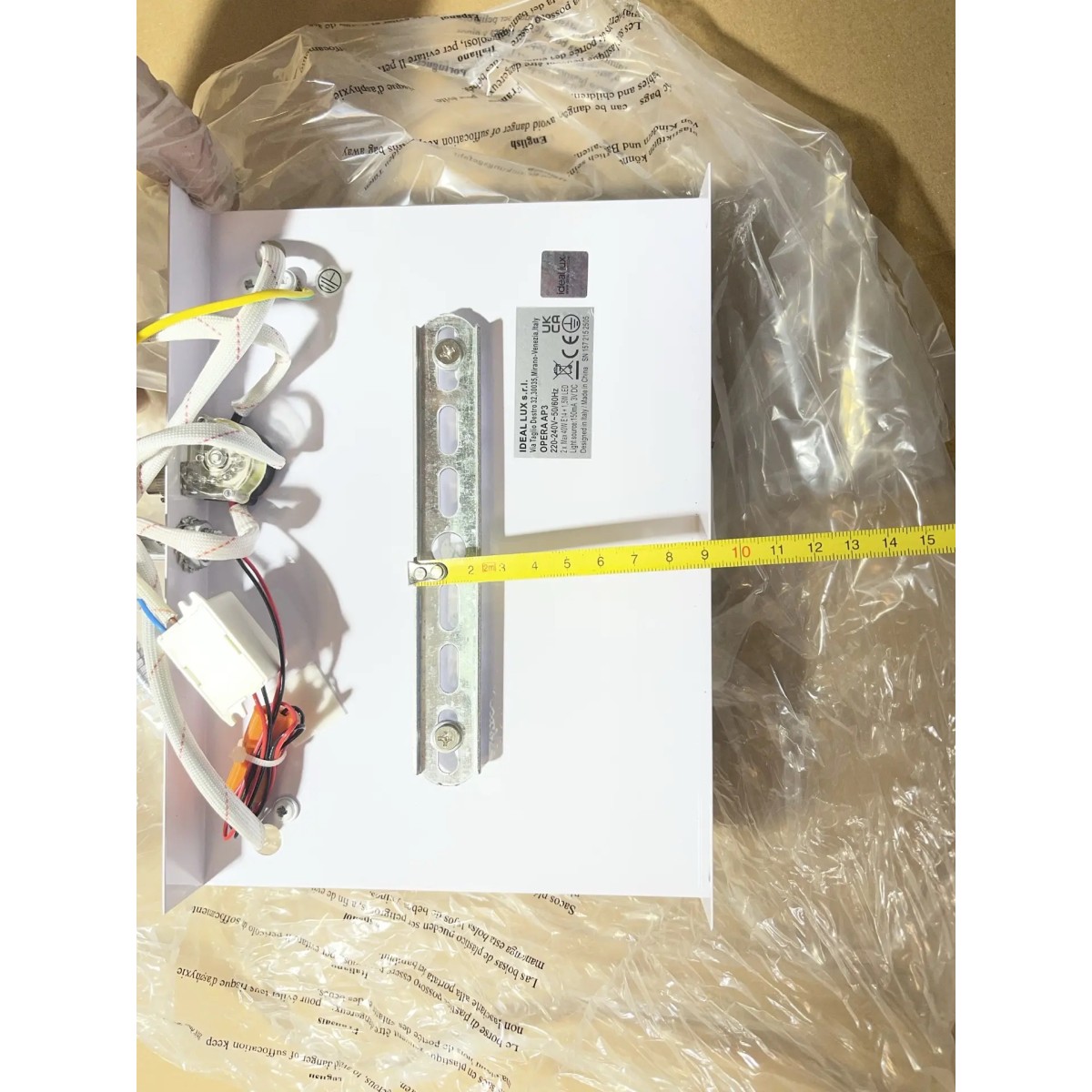 Светильник настенный Ideal Lux Opera AP3 Белый E14 / LED 068268