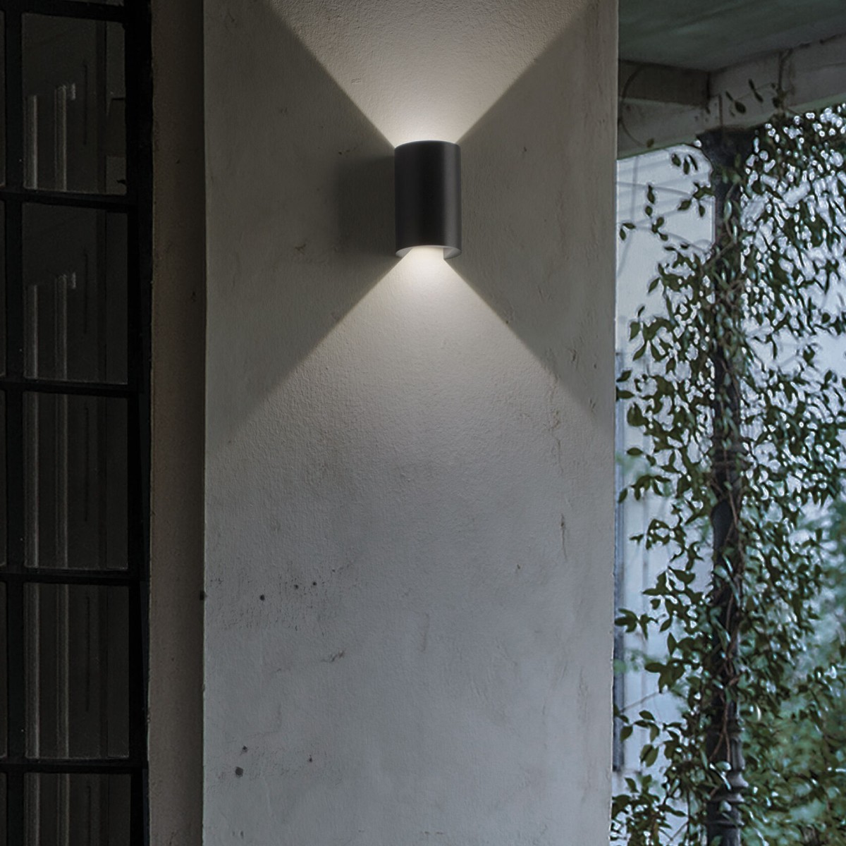 Светильник уличный Ideal Lux Apollo AP Черный 4000К LED 137391