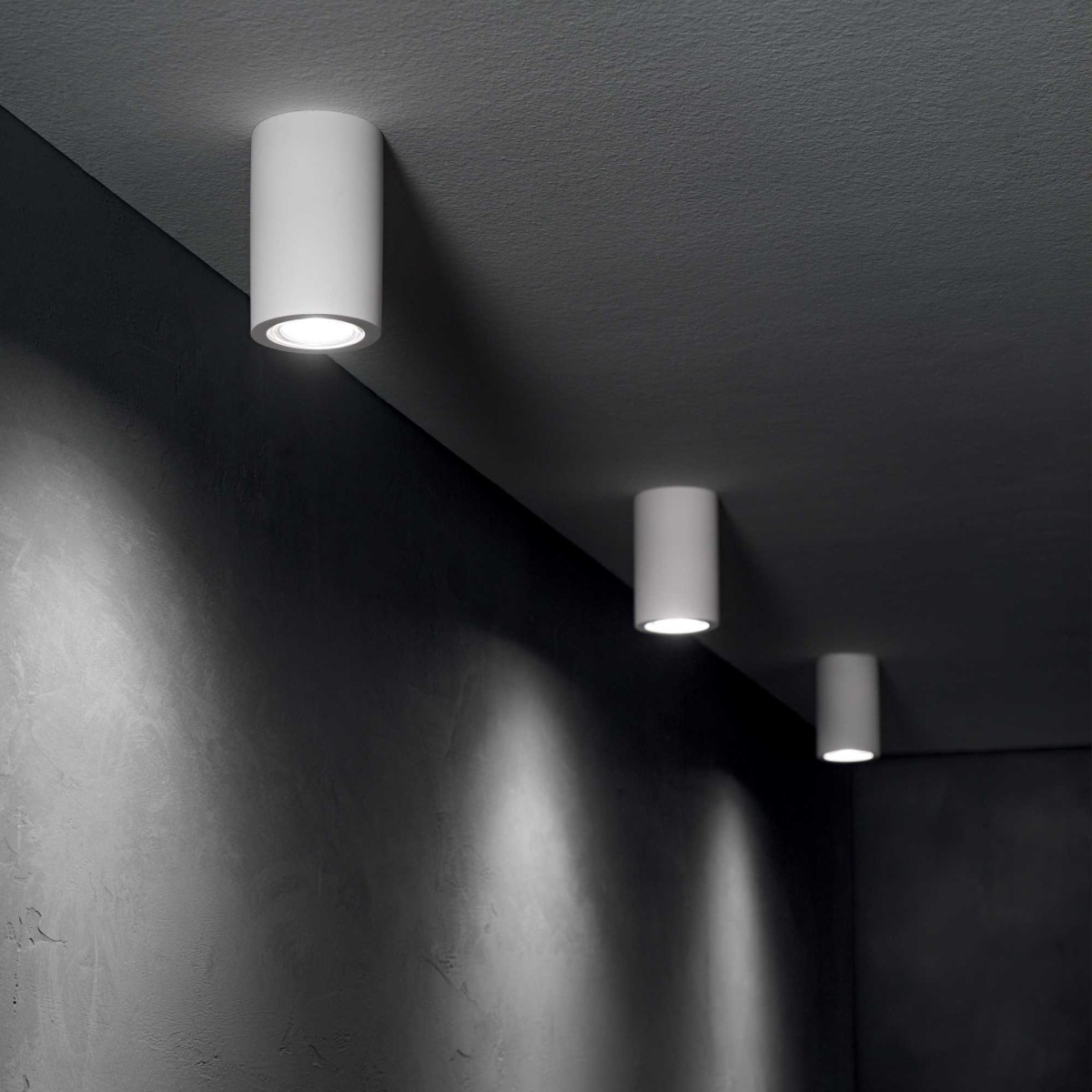 Светильник потолочный Ideal Lux Look PL1 Round D70 H110 Gesso Белый Гипс GU10 155869