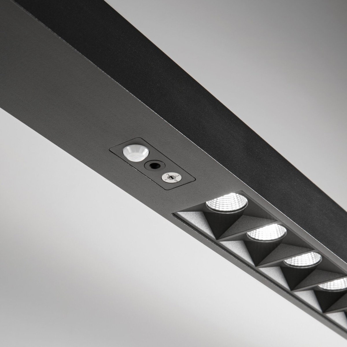 Торшер напольный Ideal Lux Comfort-2 PT Белый LED 2700-5700K 345307