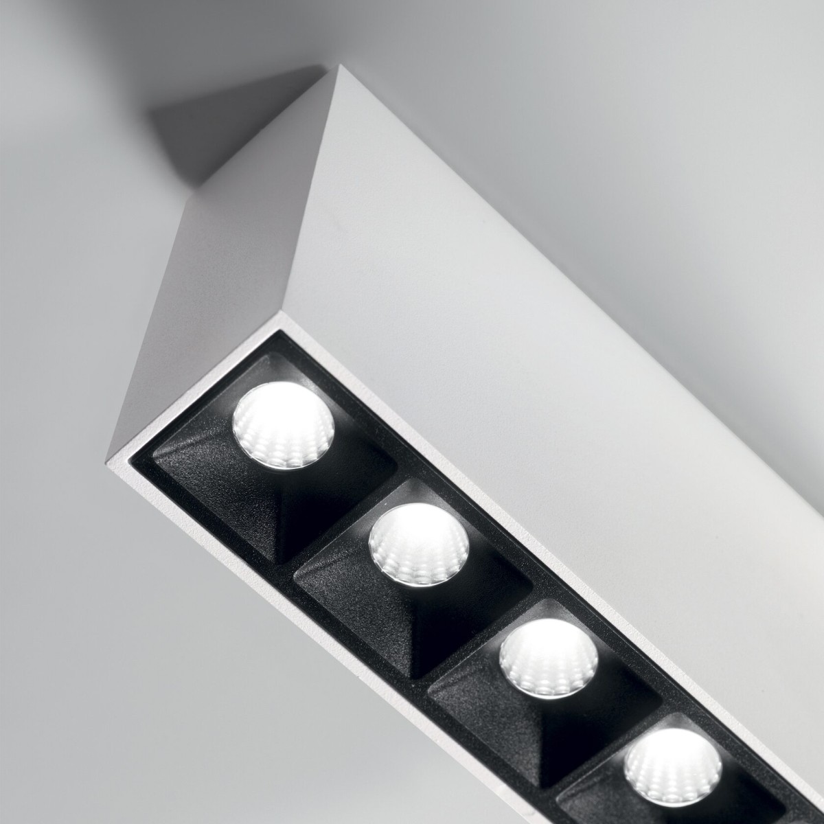 Светильник потолочный Ideal Lux Lika PL LED 3000K Белый 367361
