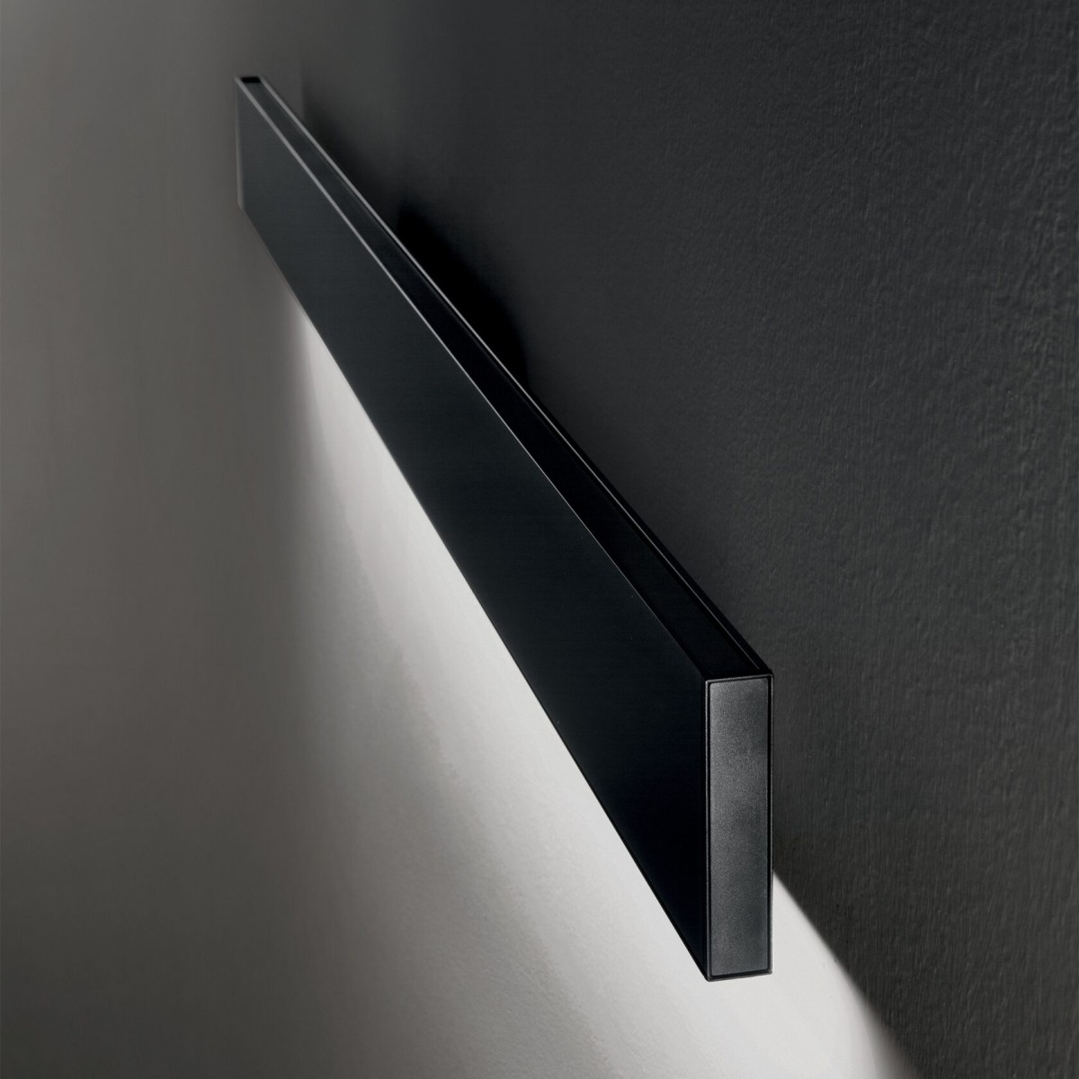Светильник настенный Ideal Lux Steel AP1 D20 Mono-Emission Wide 3000K Черный Димм 367576