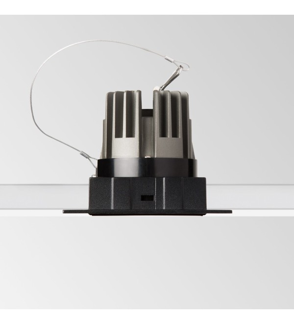 Светильник встраиваемый Ideal Lux Game Trimless Square 11Вт LED Черный 3000К 319674