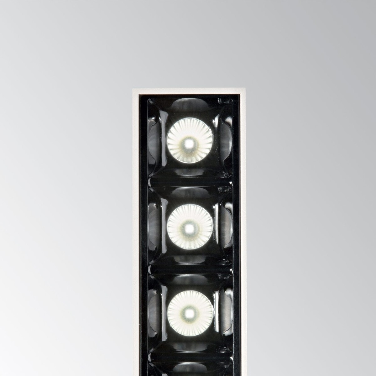 Светильник встраиваемый Ideal Lux Lika FI TRIMLESS 08W 4000K LED Черный 369747
