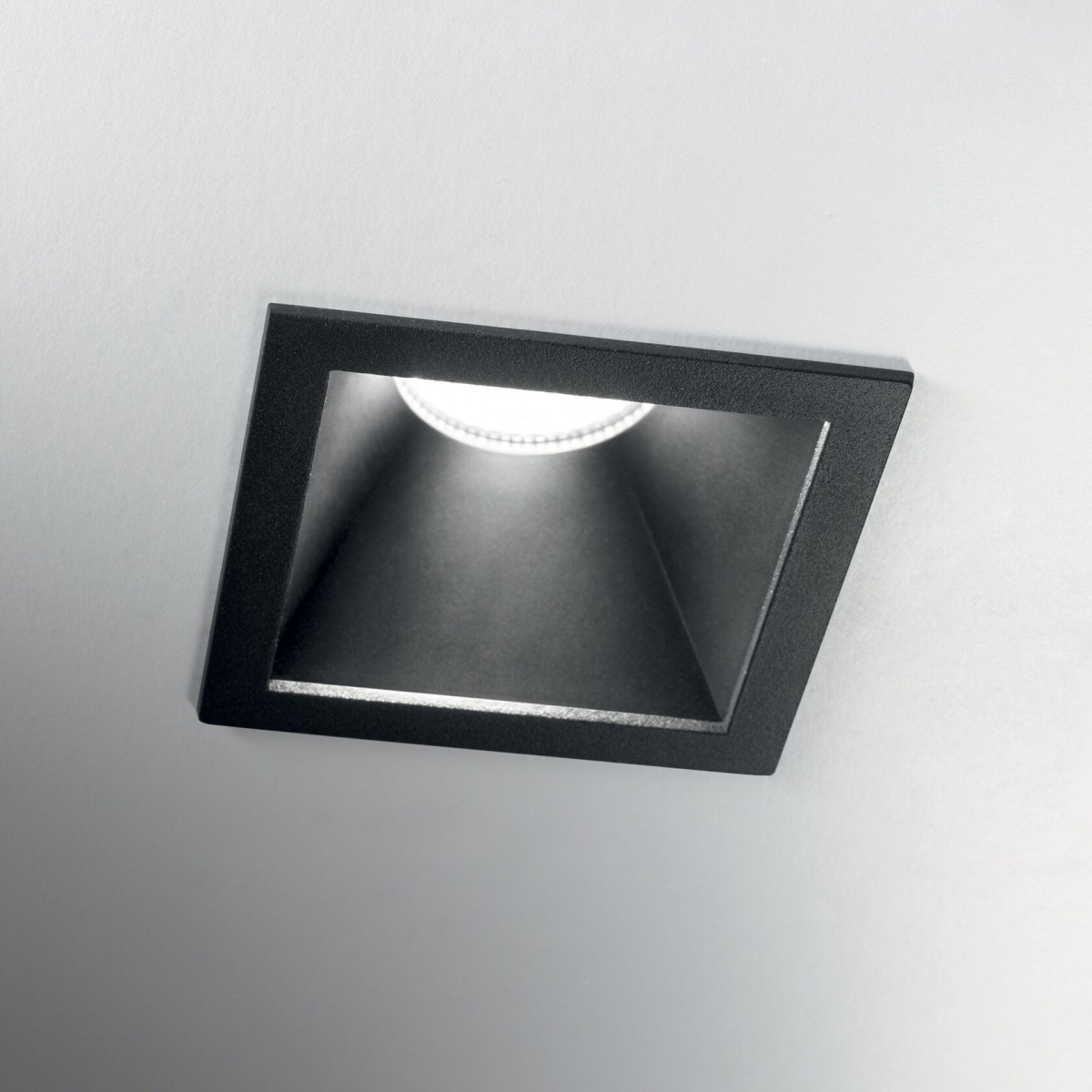 Светильник встраиваемый Ideal Lux Game Trim Square 11Вт LED Белый 3000К 192376