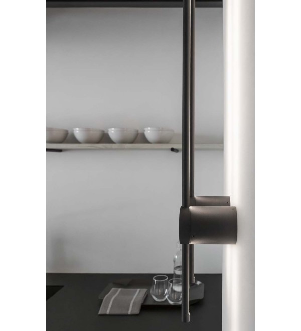 Светильник настенный Ideal Lux Essence AP D070 Черный 3000К LED 265643