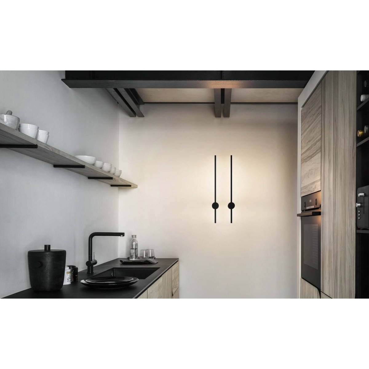 Светильник настенный Ideal Lux Essence AP D070 Черный 2700К 340999