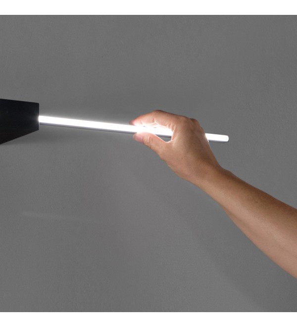 Светильник настенный Ideal Lux Essence AP Square D115 Luce Dir. 3000K Черный 311784