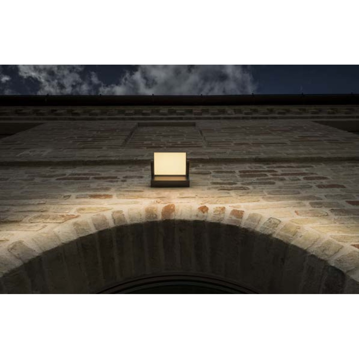 Светильник уличный Ideal Lux Swipe AP Серый 3000К LED 326863