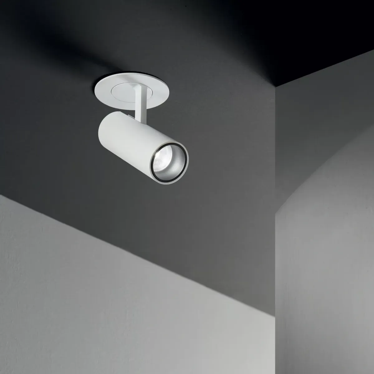 Светильник встраиваемый Ideal Lux Play FI 07Вт 4000K Черный LED 370835