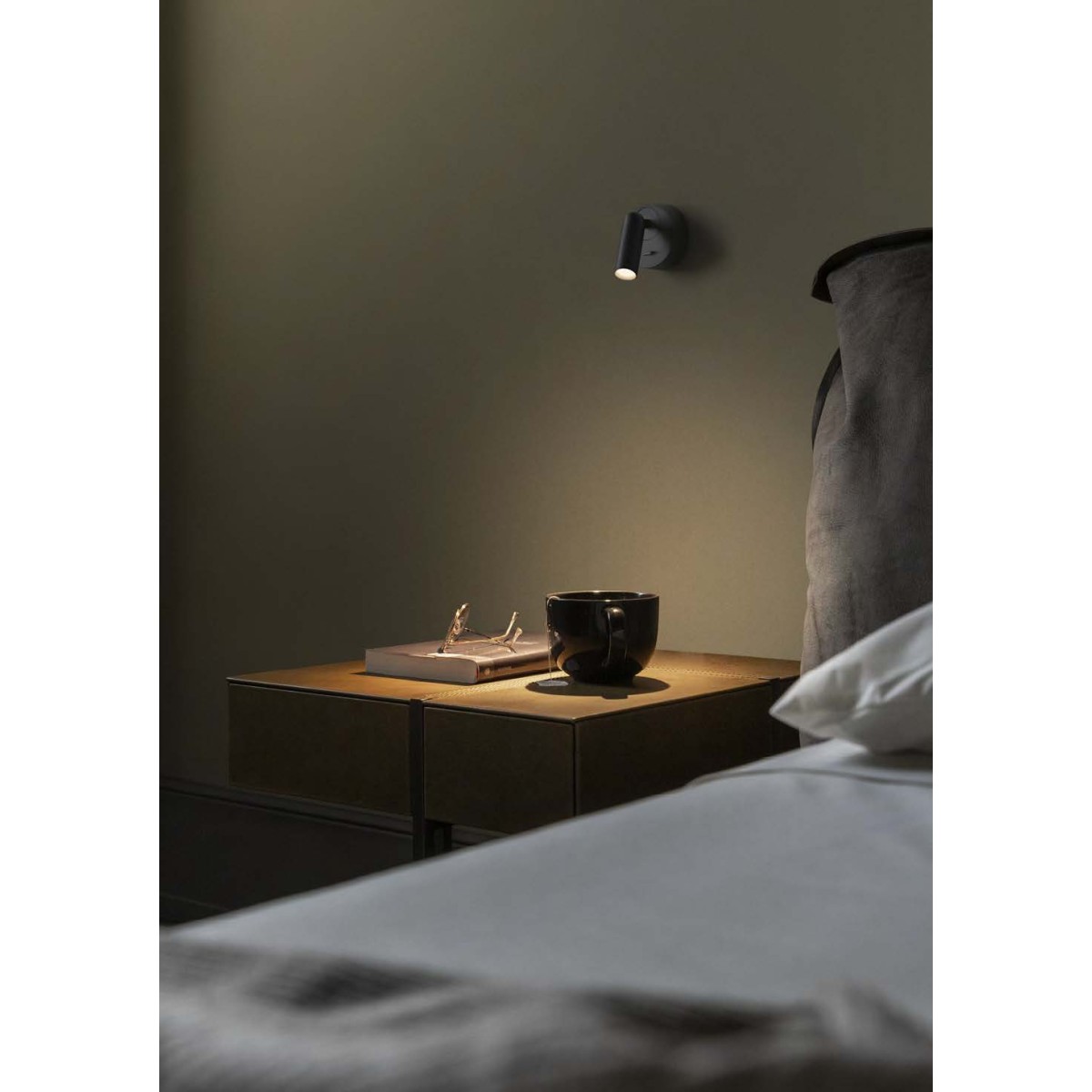 Светильник настенный Ideal Lux Bean AP Round Черный 3000К 260617