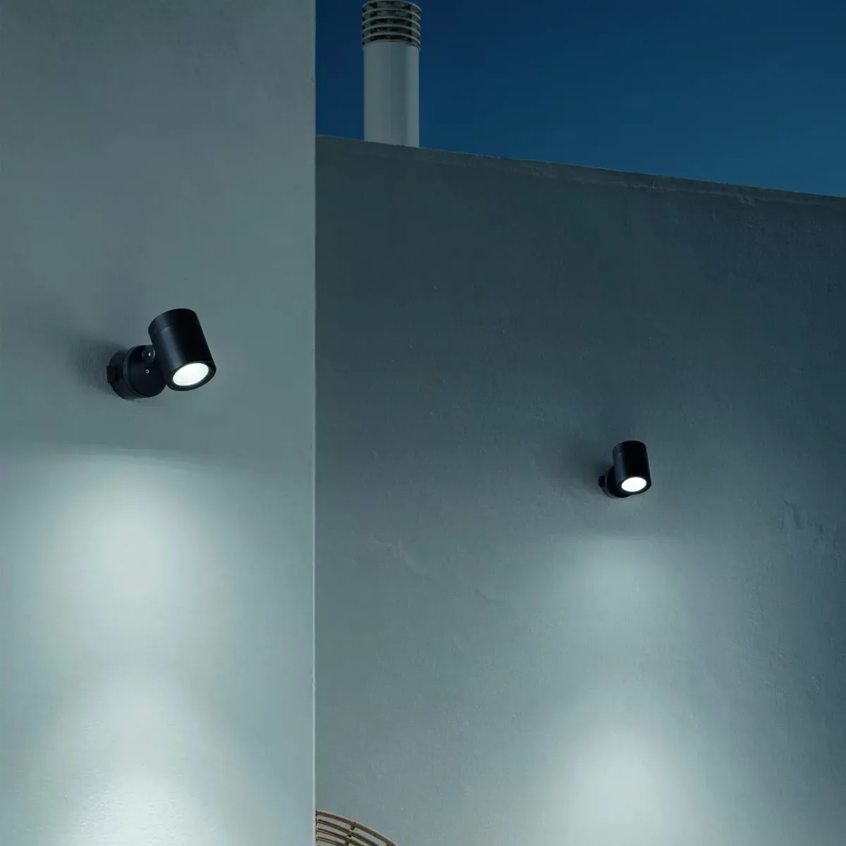 Прожектор уличный Ideal Lux O-ZONE PT SMALL LED 13Вт 220В IP66 Черный 325019