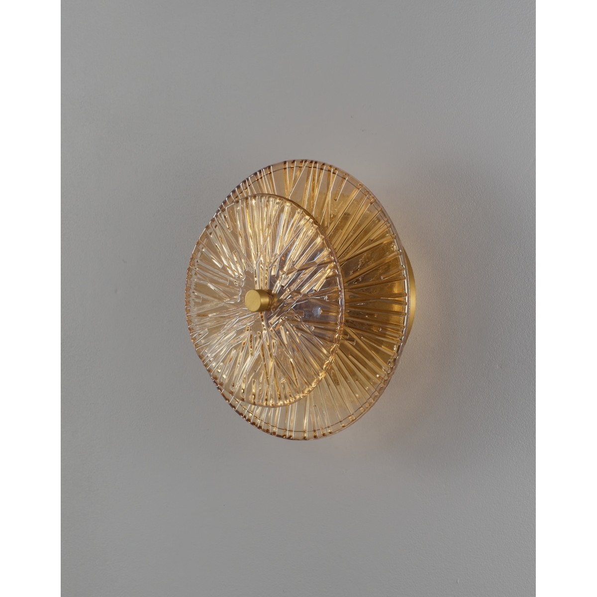 Светильник настенный светодиодный Moderli V11022-WL Brass